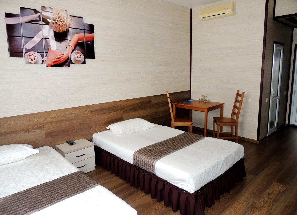 Laguna Hotel Kostanay Exterior photo
