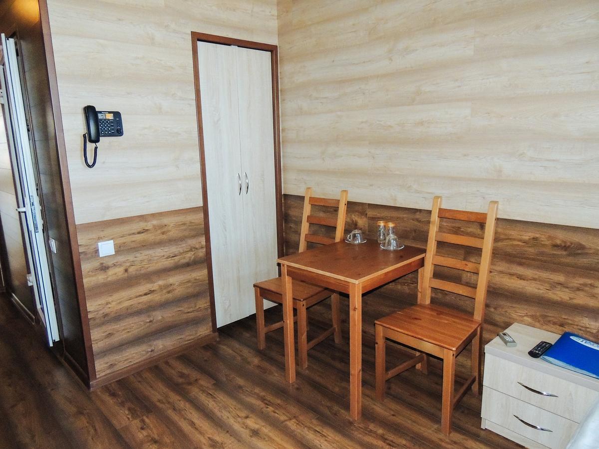 Laguna Hotel Kostanay Exterior photo