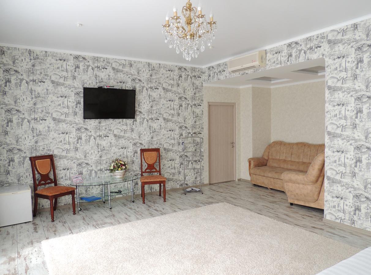 Laguna Hotel Kostanay Exterior photo