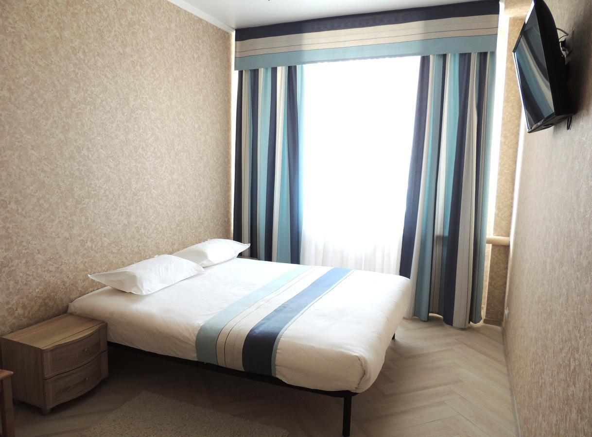 Laguna Hotel Kostanay Exterior photo